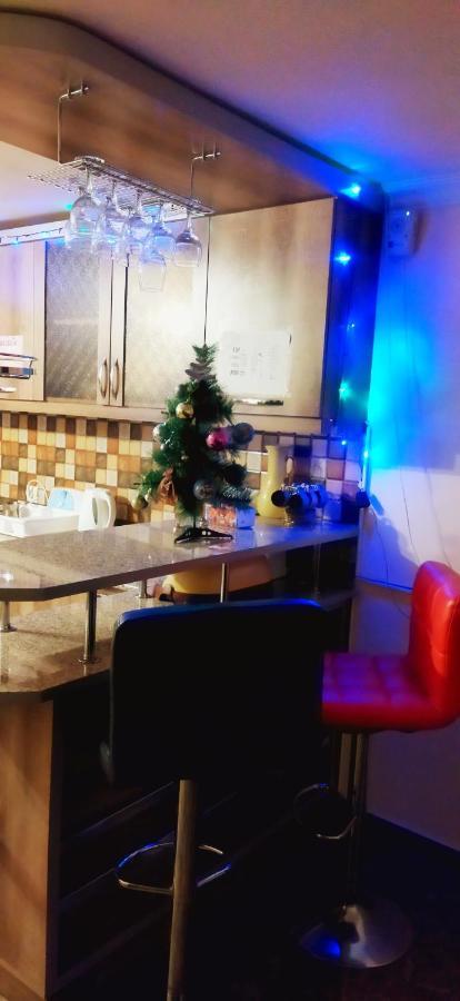 Asine يريفان المظهر الخارجي الصورة