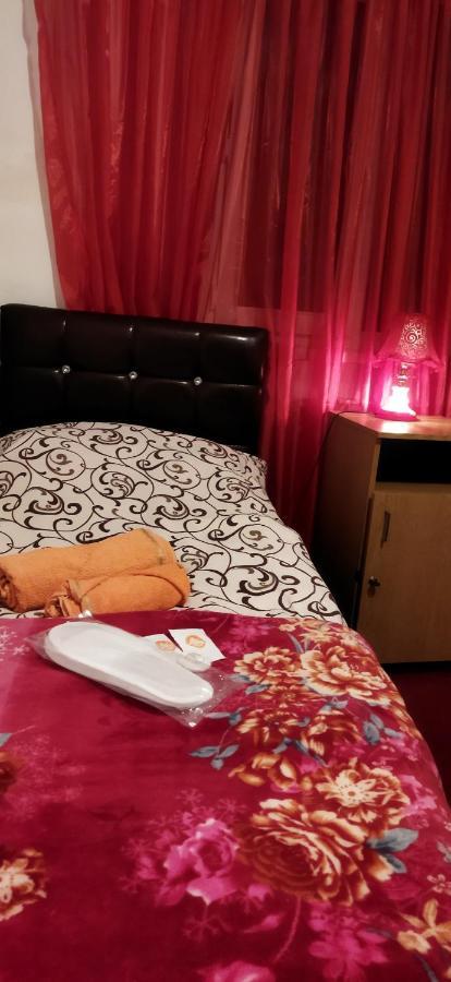 Asine يريفان المظهر الخارجي الصورة
