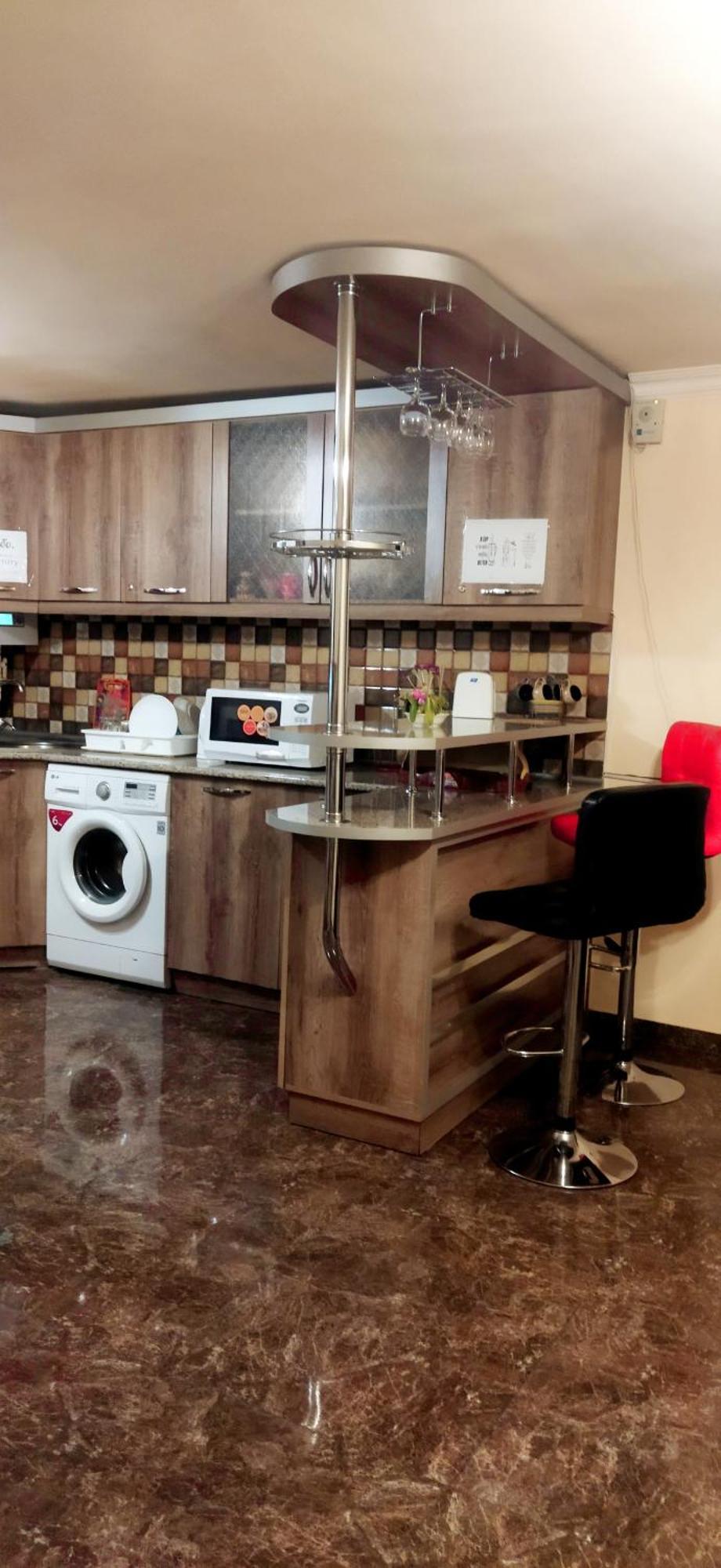 Asine يريفان المظهر الخارجي الصورة