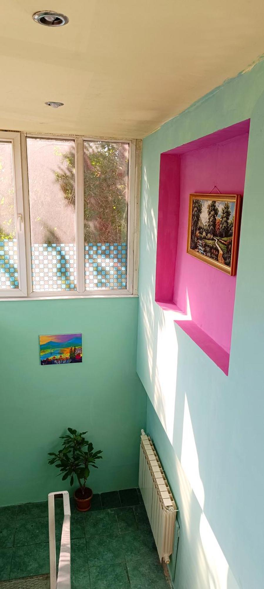 Asine يريفان المظهر الخارجي الصورة